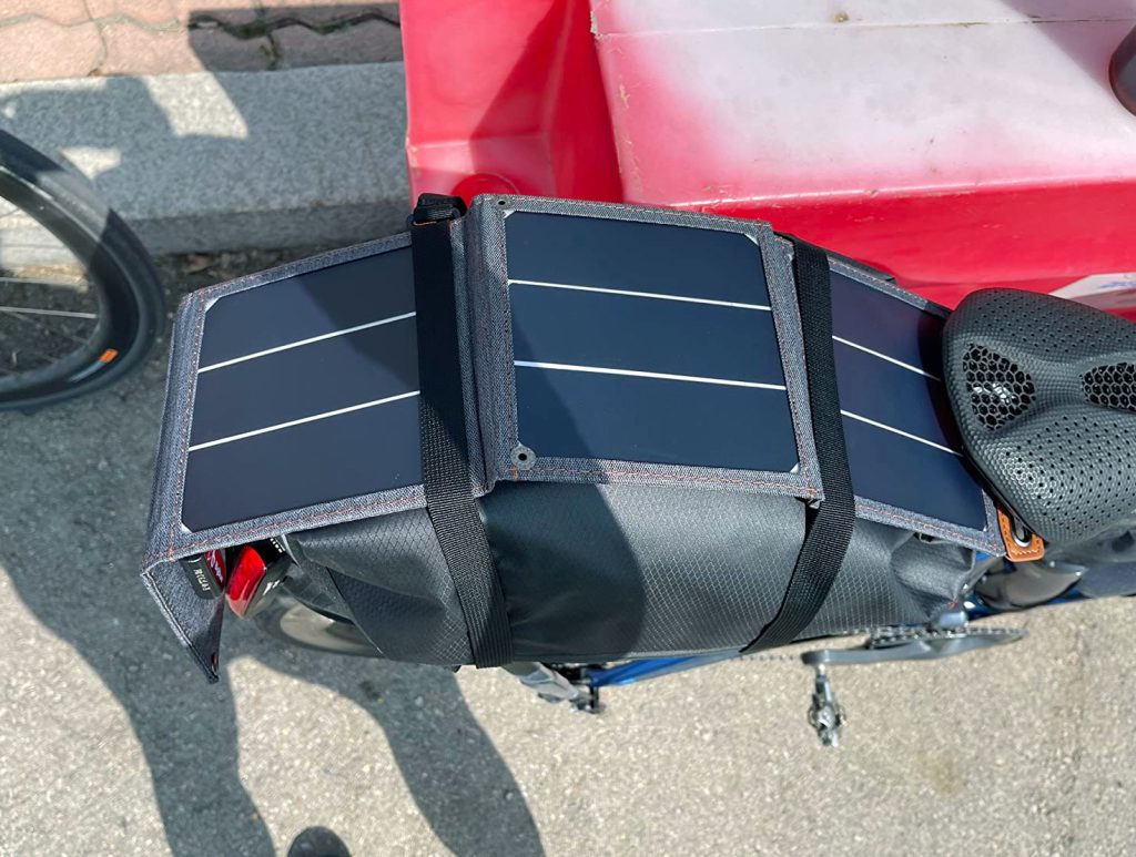 BigBlue 28W Solar Charger with 3 USB Ports