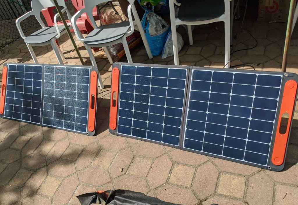 Jackery SolarSaga 100W Portable Foldable Solar Panel with USB Outputs