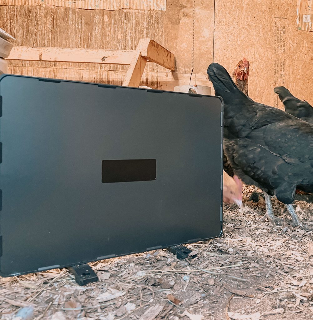 PETNF Chicken Coop Heater 140 Watts