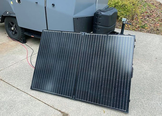 Renogy 200W Dual Wattage Portable Solar Panel with Adjustable Kickstand