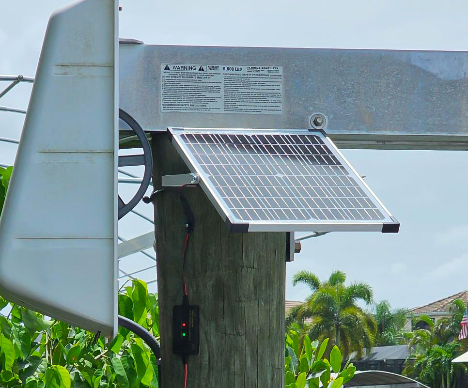 SOLPERK Solar Battery Charger Kit