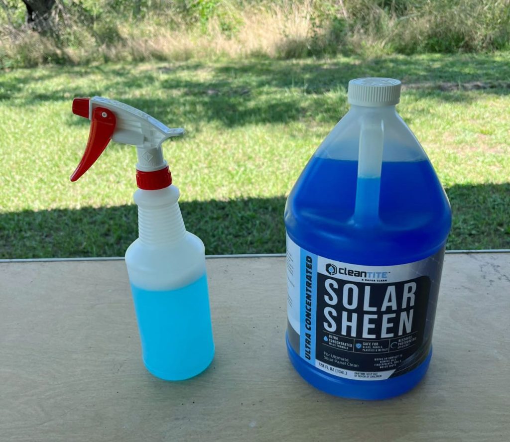 Solar Sheen Cleaner (Makes 512 Gallons)