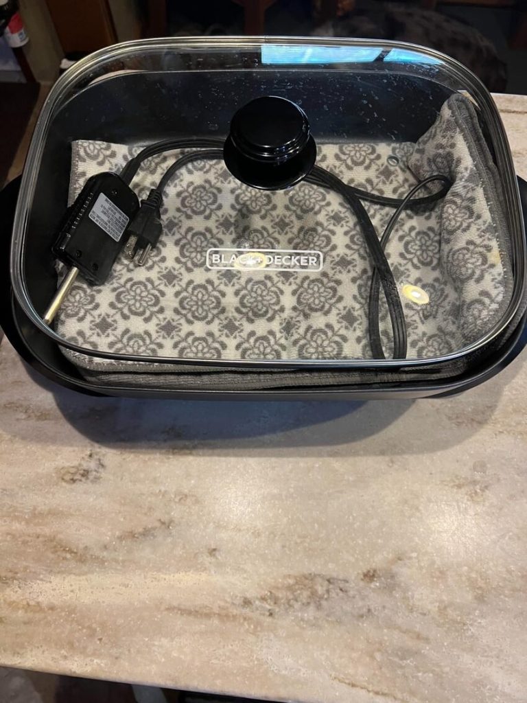 BLACK+DECKER Electric Skillet 12×15″