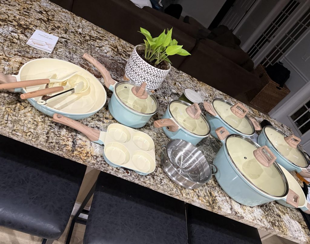 CAROTE 21Pcs Pots and Pans Set White Granite