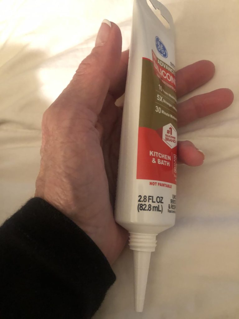 GE Advanced Silicone Caulk Kitchen