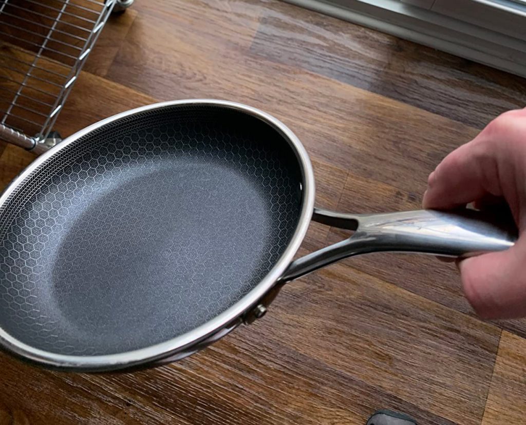 HexClad Hybrid 10-Inch Frying Pan