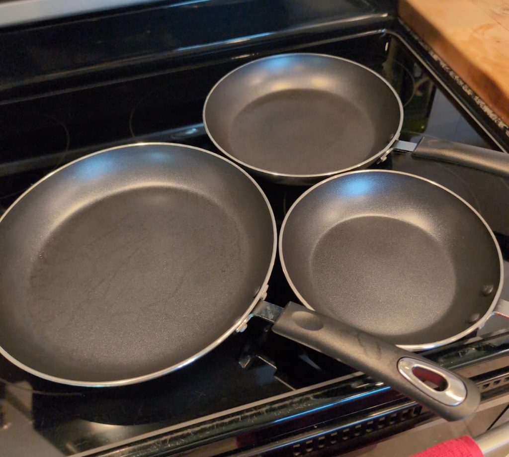 Utopia Kitchen 3-Piece Fry Pan Set