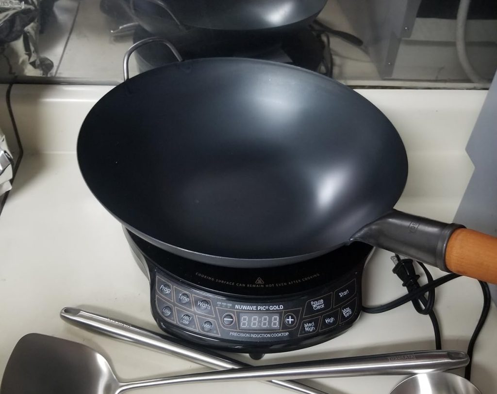 YOSUKATA 13.5” Carbon Steel Wok