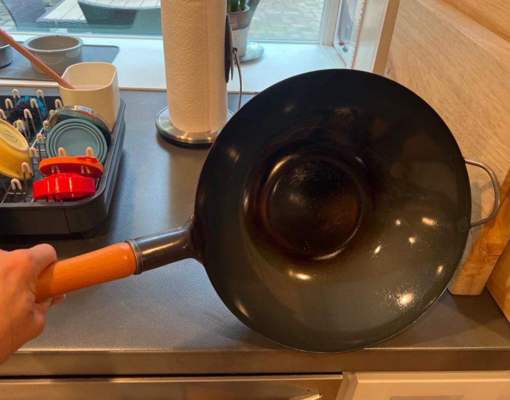 YOSUKATA Carbon Steel Wok 13.5″