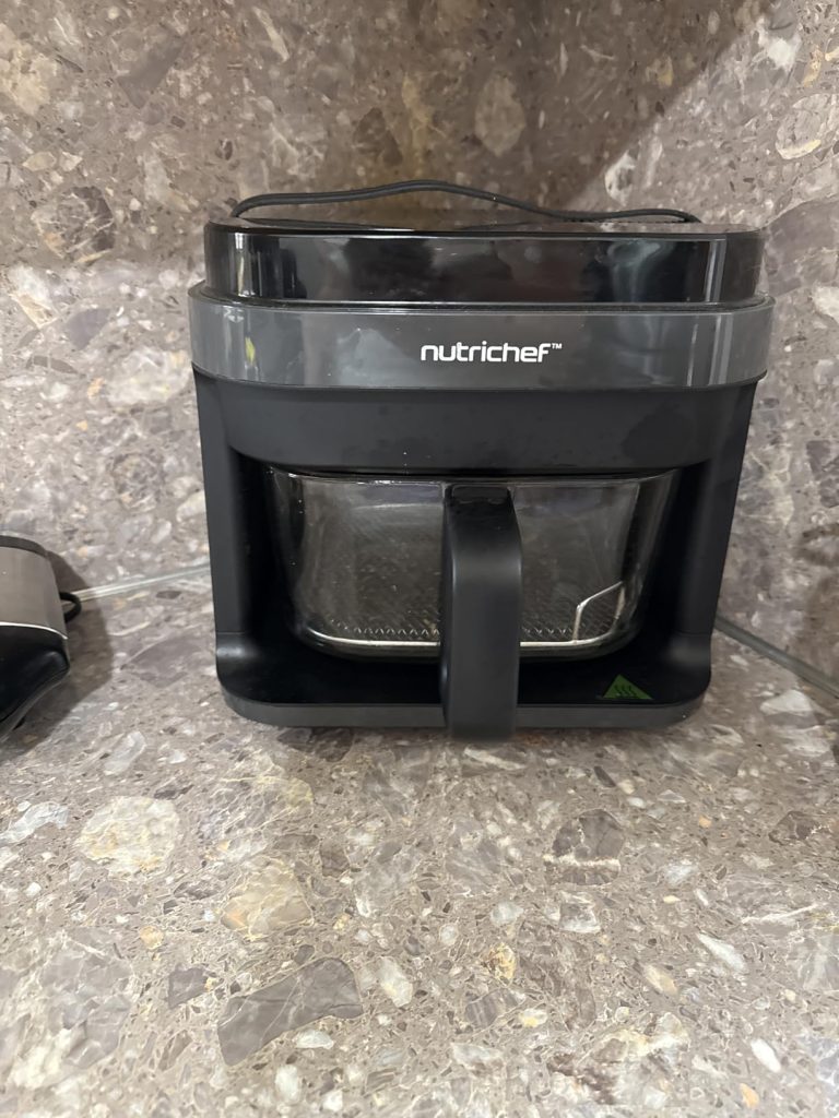 Nutrichef 5.8 Quart Air Fryer