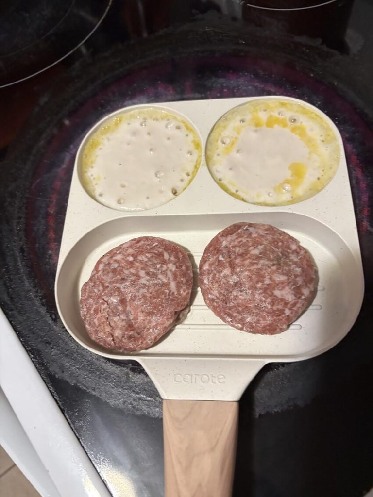 CAROTE 4-Cup Granite Omelette Pan