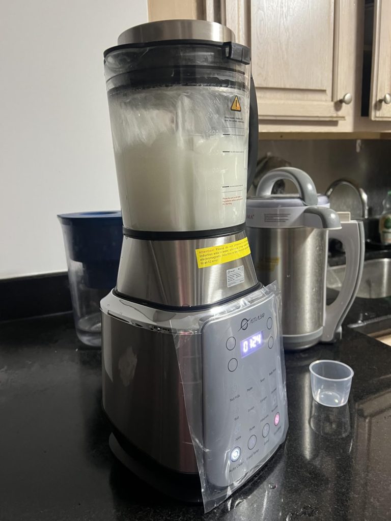 ASH01-B 1200W High Speed Food Processor