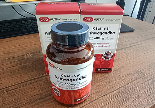 DailyNutra Women’s Health Supplements Bundle