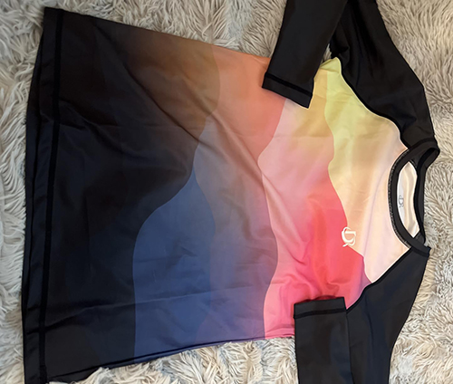 Deerose Womens Gradient Rash Guard UPF 50+ Swim Shirts Surfing Top with Thumb Hole Medium Aqua