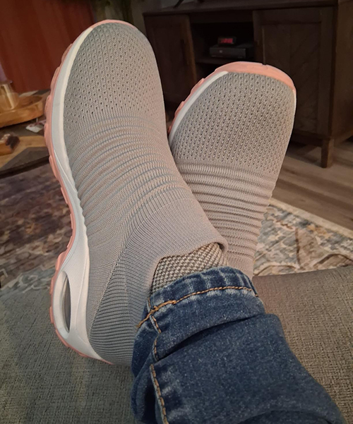 STQ Slip On Breathe Mesh Walking Shoes Women Fashion Sneakers