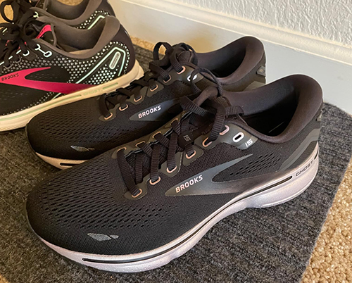 Brooks Women’s Ghost 15 Neutral Running Shoe