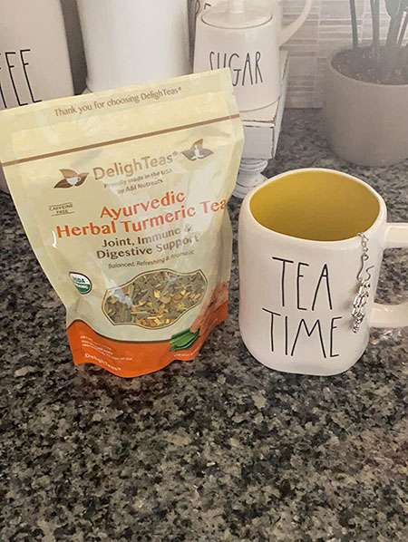 DelighTeas Organic Turmeric Ginger Tea