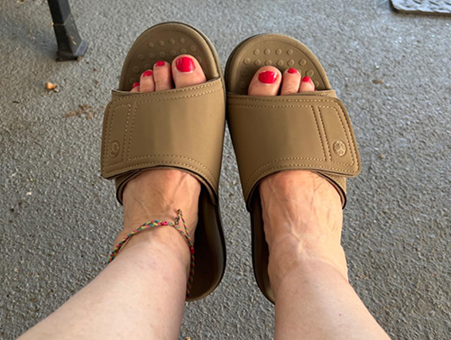 Vionic Tide Kiwi Unisex Adjustable Slide Sandal